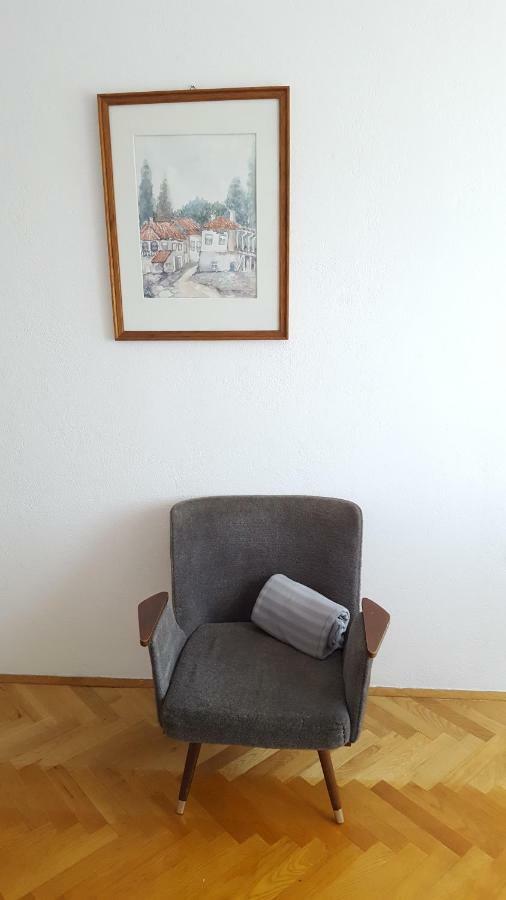 Apartment Central Knin Eksteriør billede